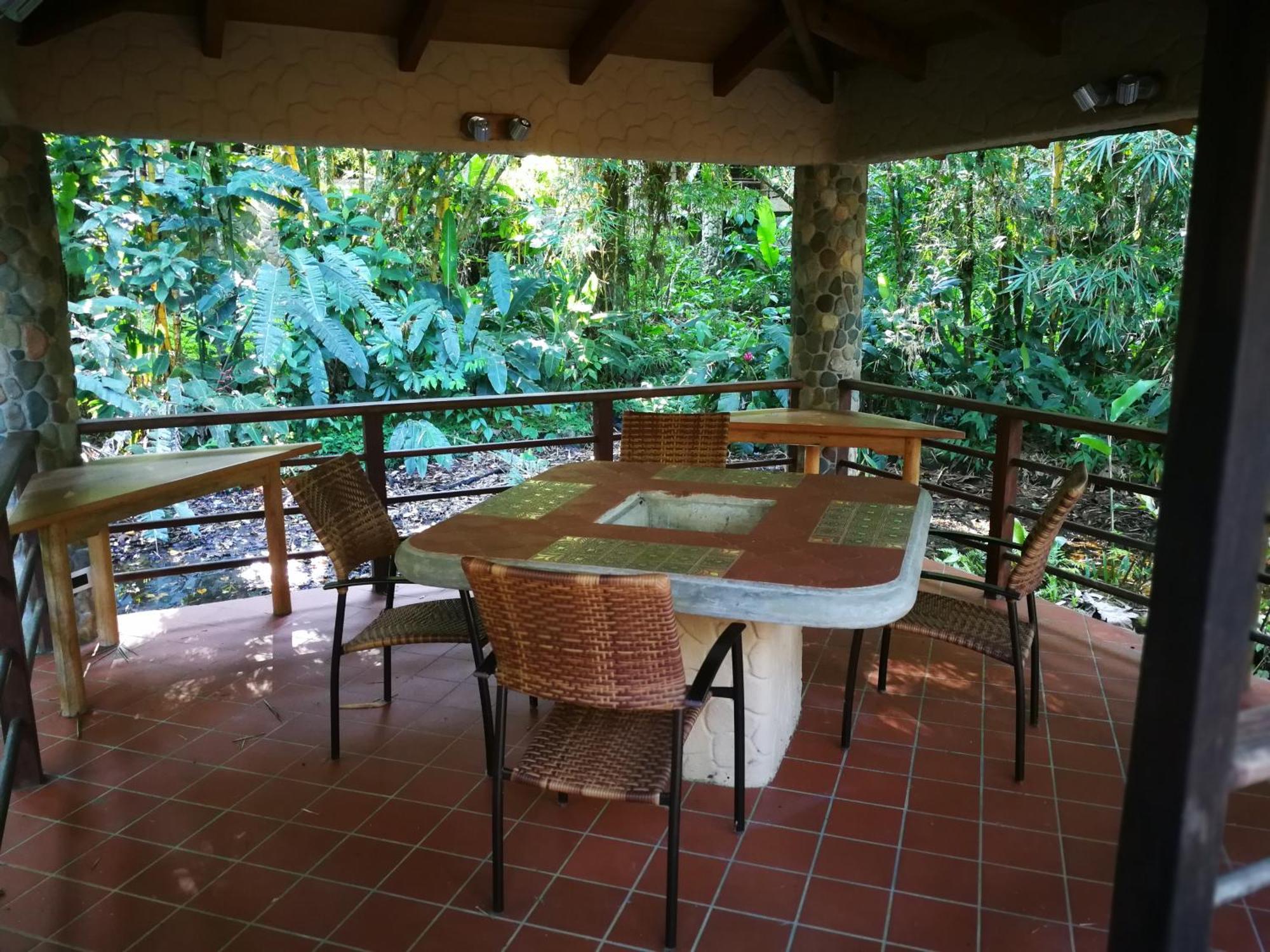 Arahuana Jungle Resort&Spa Tena Exterior foto